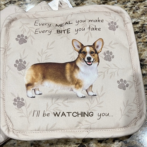 Corgi Design Kitchen Linen Set in Cream and Brown - Picture 3 of 6